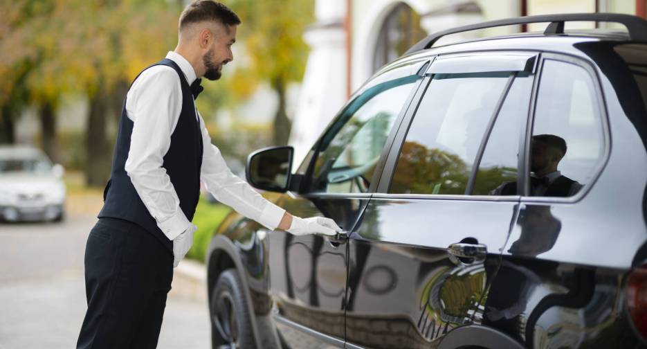 parking-valet-taking-care-customer-vehicle (1)